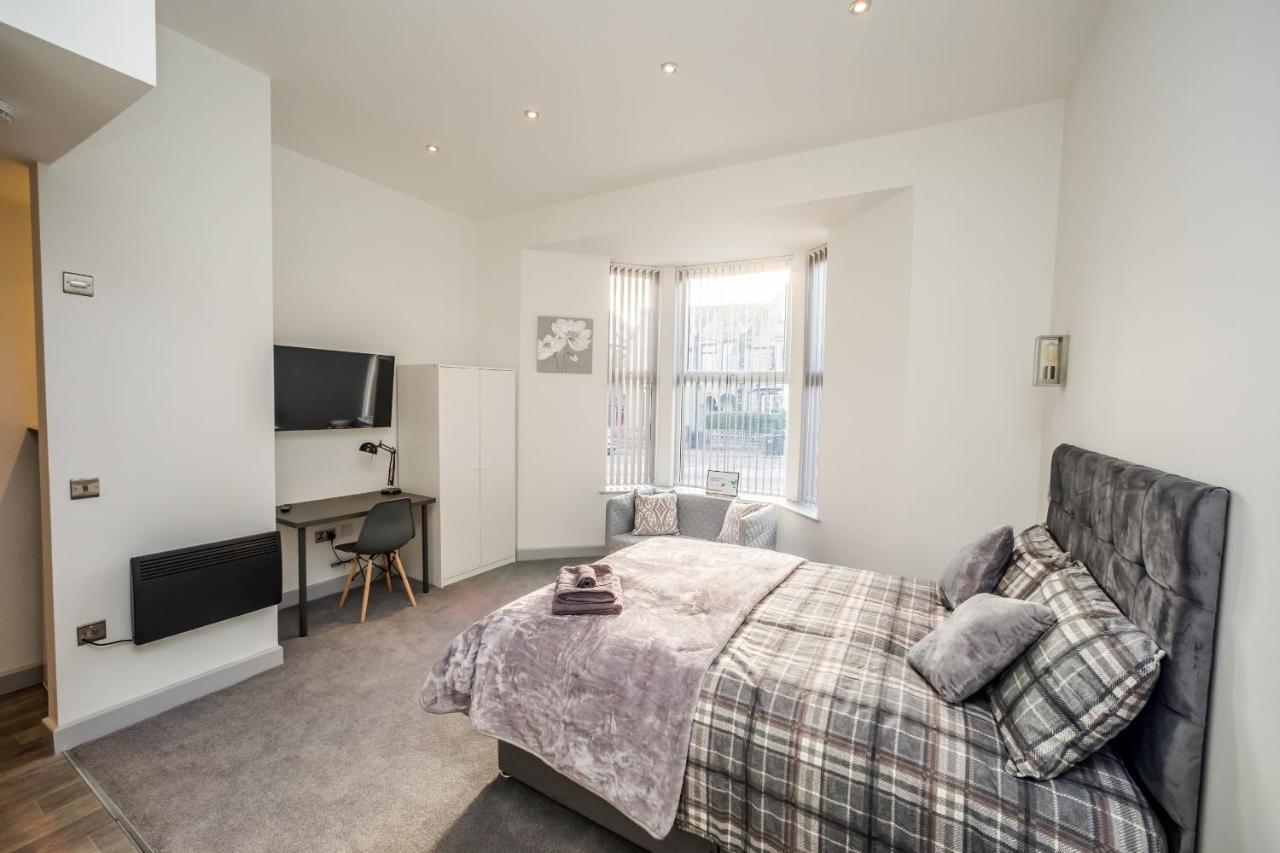 Greenhead Central Huddersfield Bagian luar foto