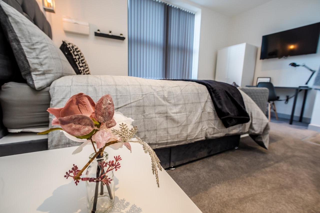Greenhead Central Huddersfield Bagian luar foto